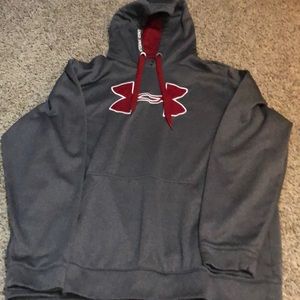 Under armour sweatshirt